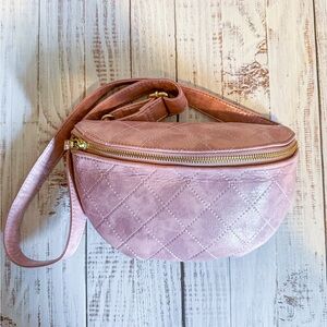 NWT Mia & Luca Pink Quilted Crossbody Belt Bag Women’s Adjustable 11x5